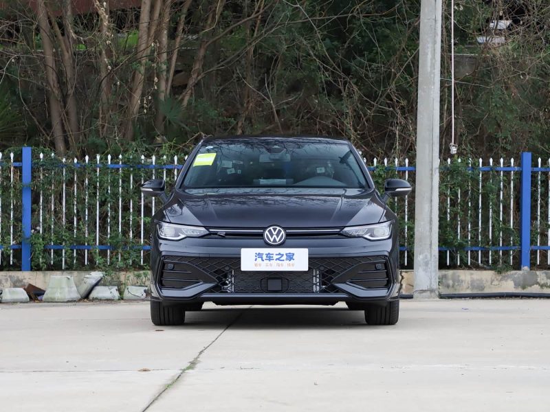 Volkswagen Golf 8.5 2026 300TSI R-Line + Spare Tyre 1.5T