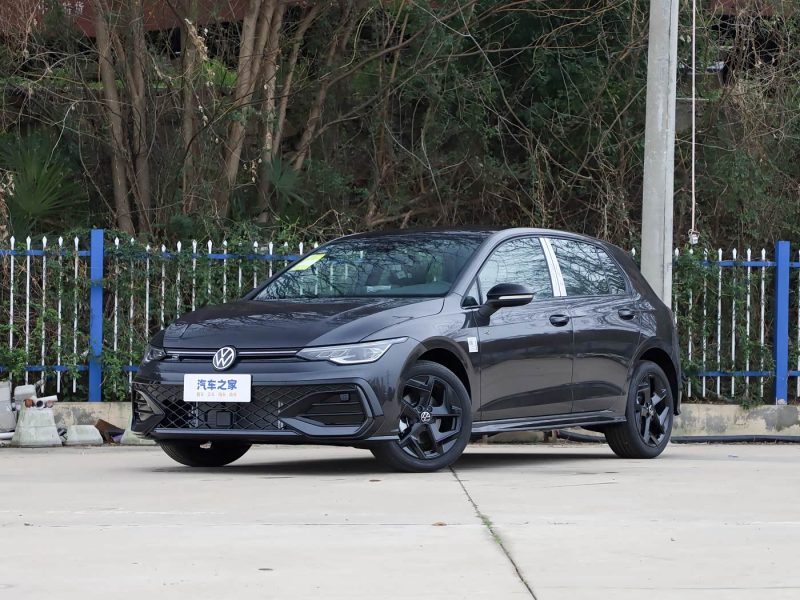 Volkswagen Golf 8.5 2026 300TSI R-Line + Spare Tyre 1.5T