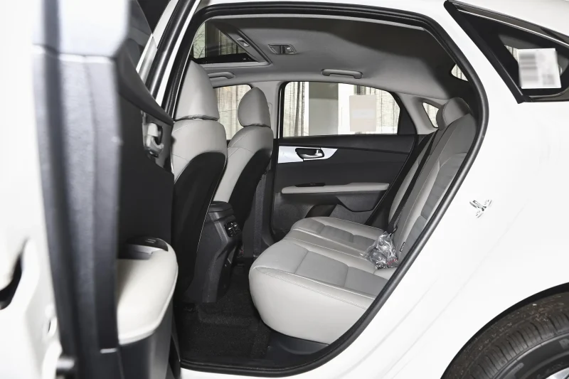 Kia K3 2024 1.5L IVT Luxury Smart Edition