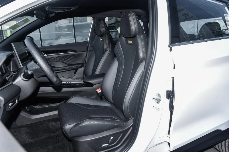 Geely Coolray L 2025 1.5TD DCT Full Option White