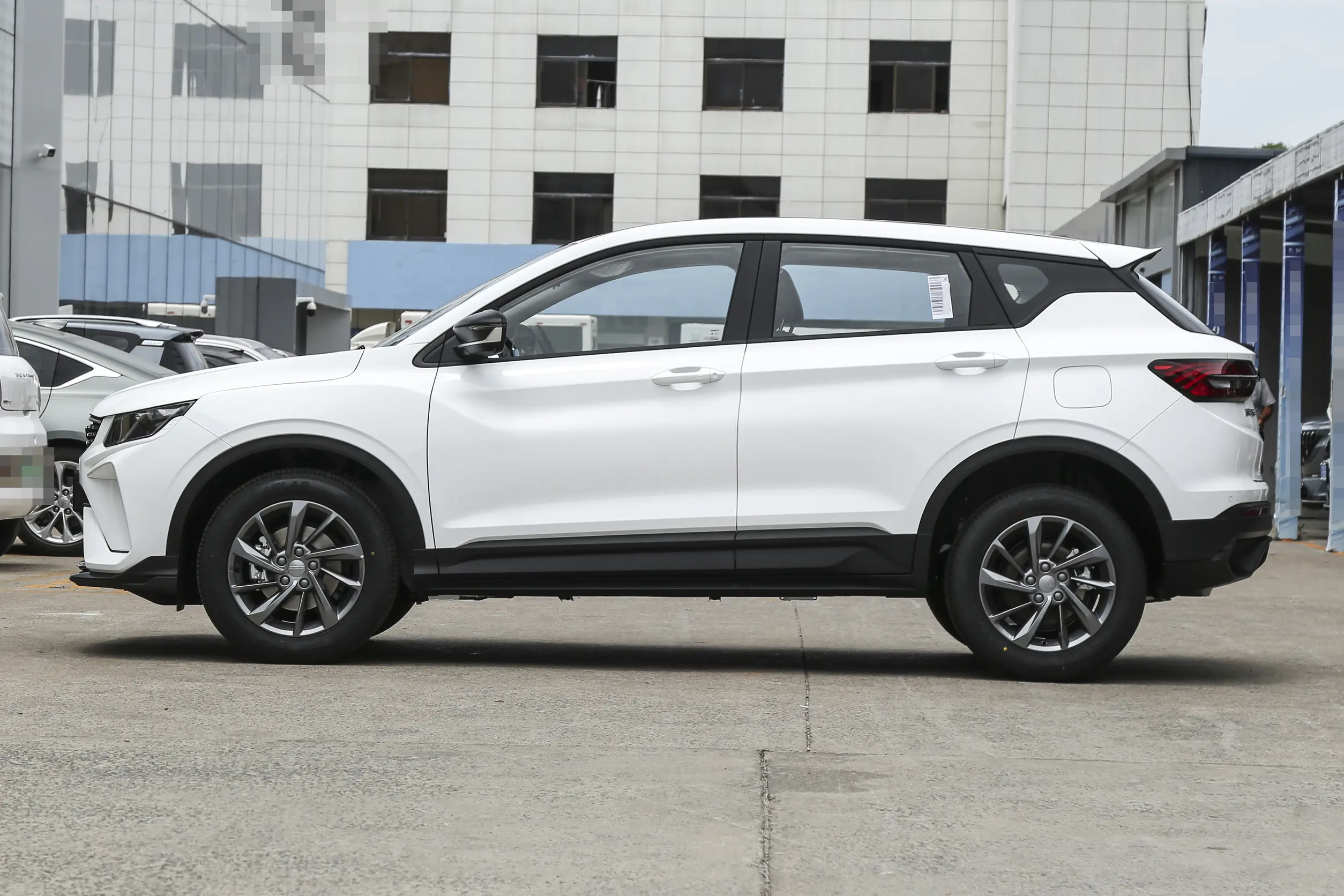 Geely Coolray 2025 1.5L CVT Super MAX