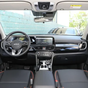 Kia Seltos 2026 1.5L CVT Luxury Edition White + Black Roof + 1500 Package