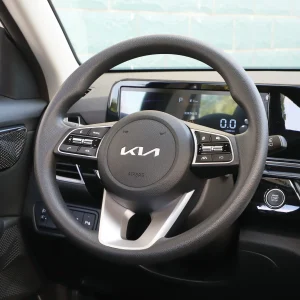 Kia Seltos 2026 1.5L CVT Luxury Edition White + Black Roof + 1500 Package
