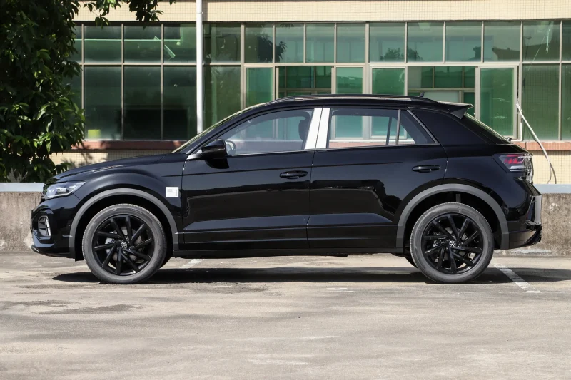 Volkswagen T-Roc 2026 Facelift II 300TSI DSG Starlight Edition 1.5T + Spare Tyre
