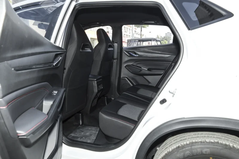 Changan X5 PLUS 2026 1.5L Manual Deluxe Edition