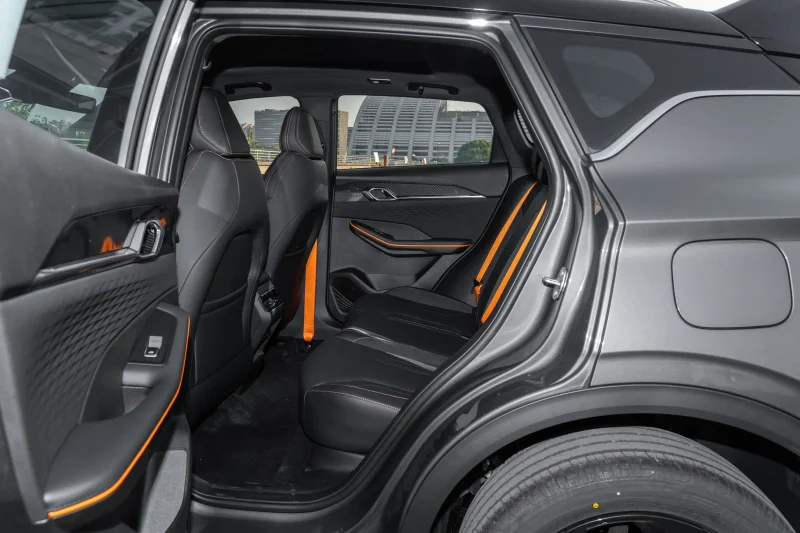 Geely Coolray L 2025 1.5TD DCT Battle