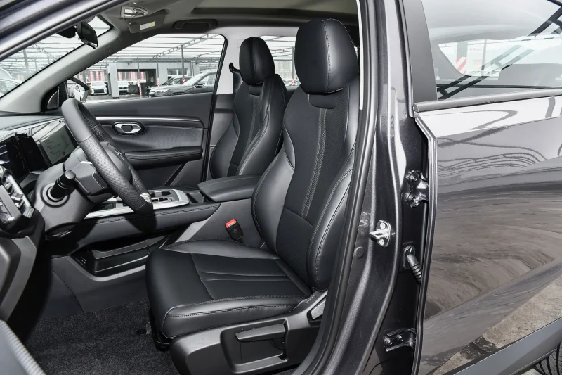 Trumpchi GS3 2026 Shadow Speed 270T Enjoy Edition (International Version) + Power-adjustable Seats + Power Tailgate