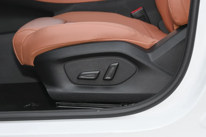 MG5 2026 — 300TGI Global Flagship MAX Edition