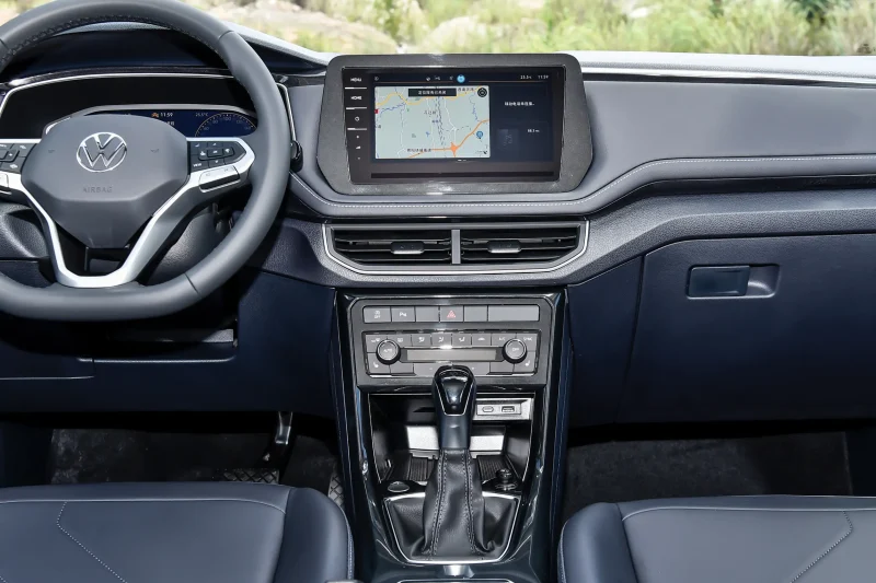 Volkswagen Tharu 2026 New Trend 300TSI Enjoy Edition - White