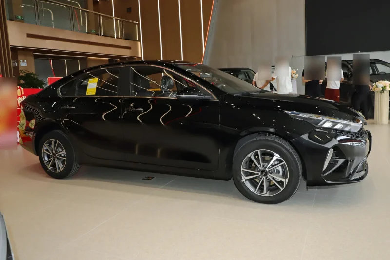 Kia K3 2024 1.5L IVT Luxury Smart Edition