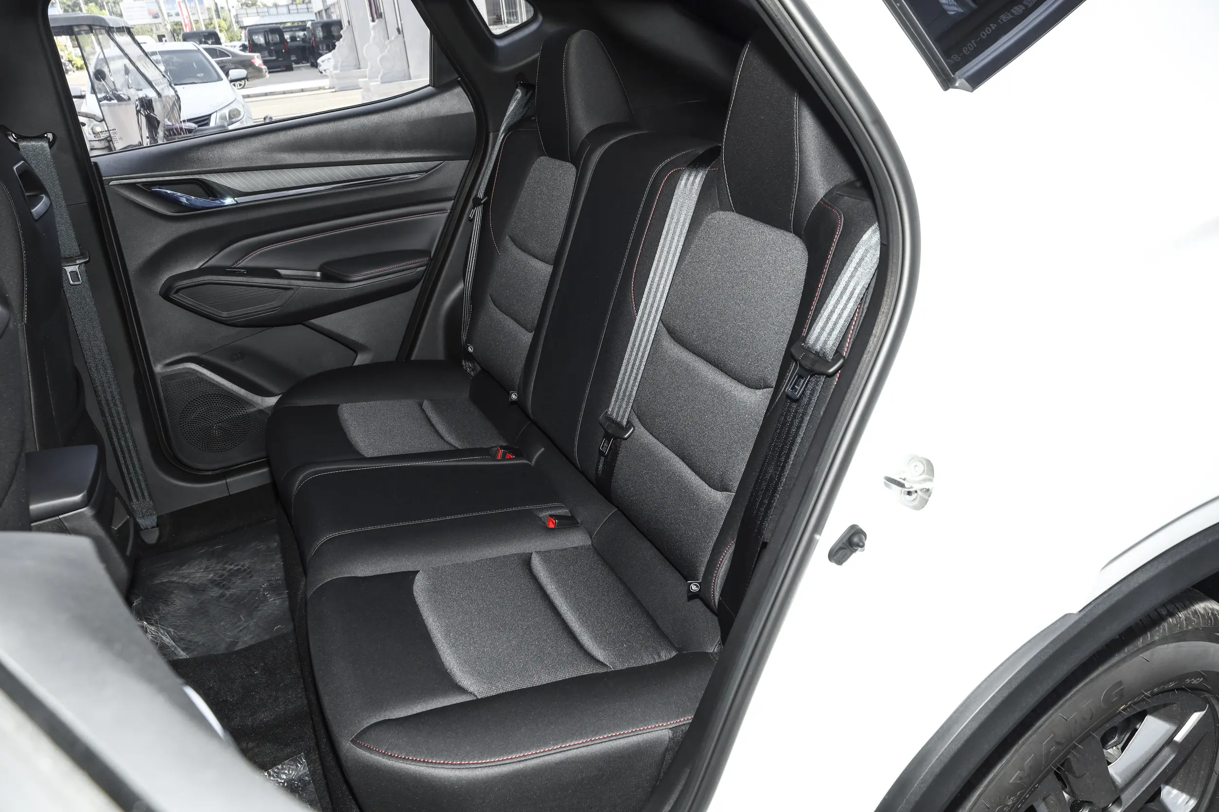 Changan X5 PLUS 2026 1.5L Manual Deluxe Edition