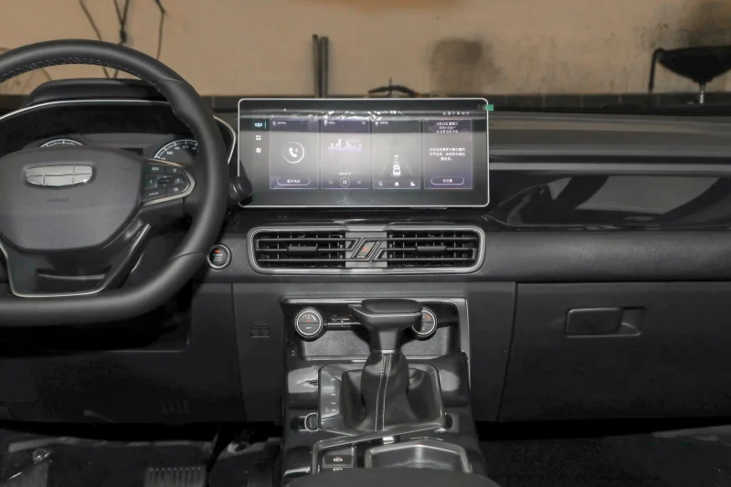Geely Coolray 2025 1.5L CVT Super MAX