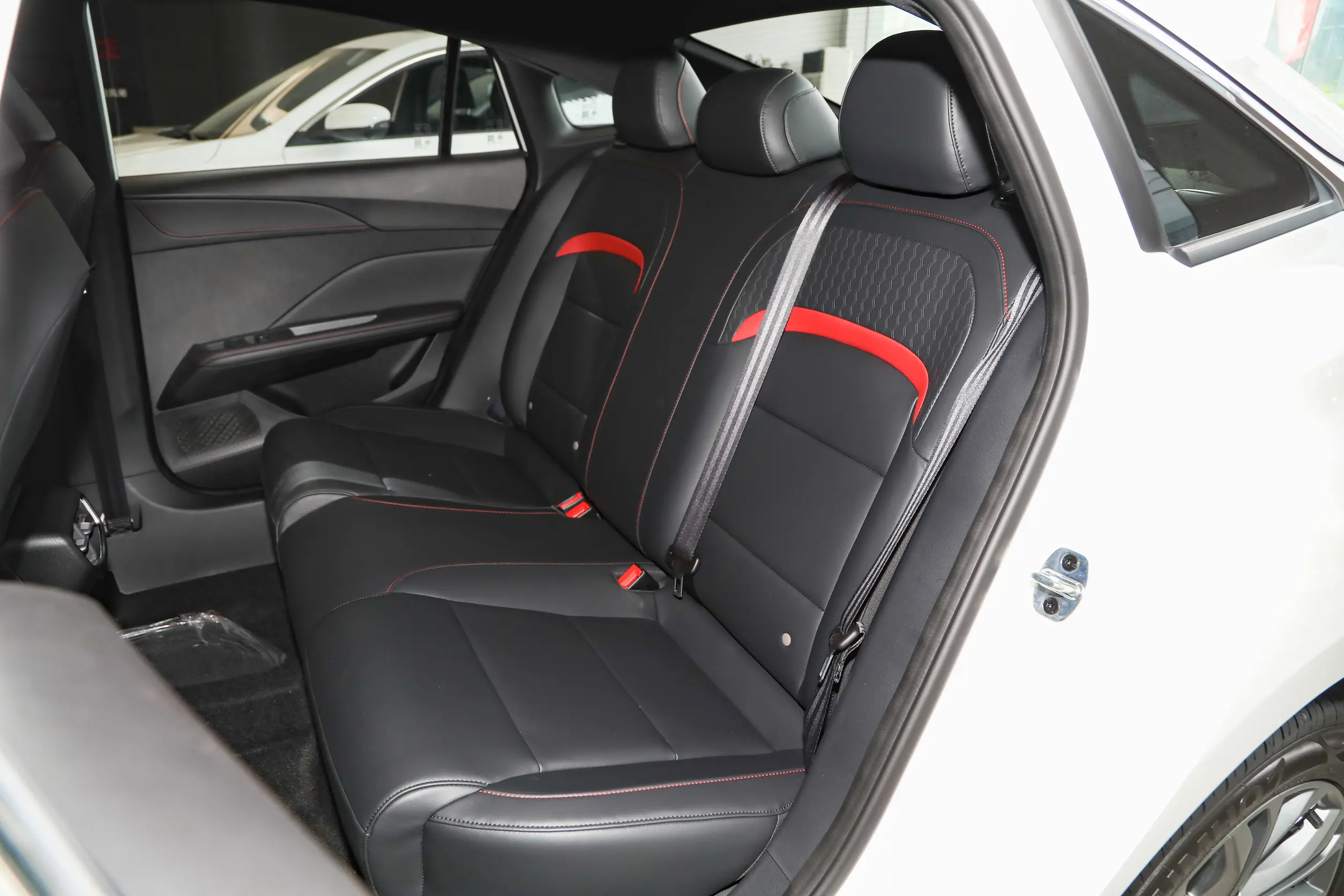 MG5 2026 — 180DVVT Global Deluxe Edition