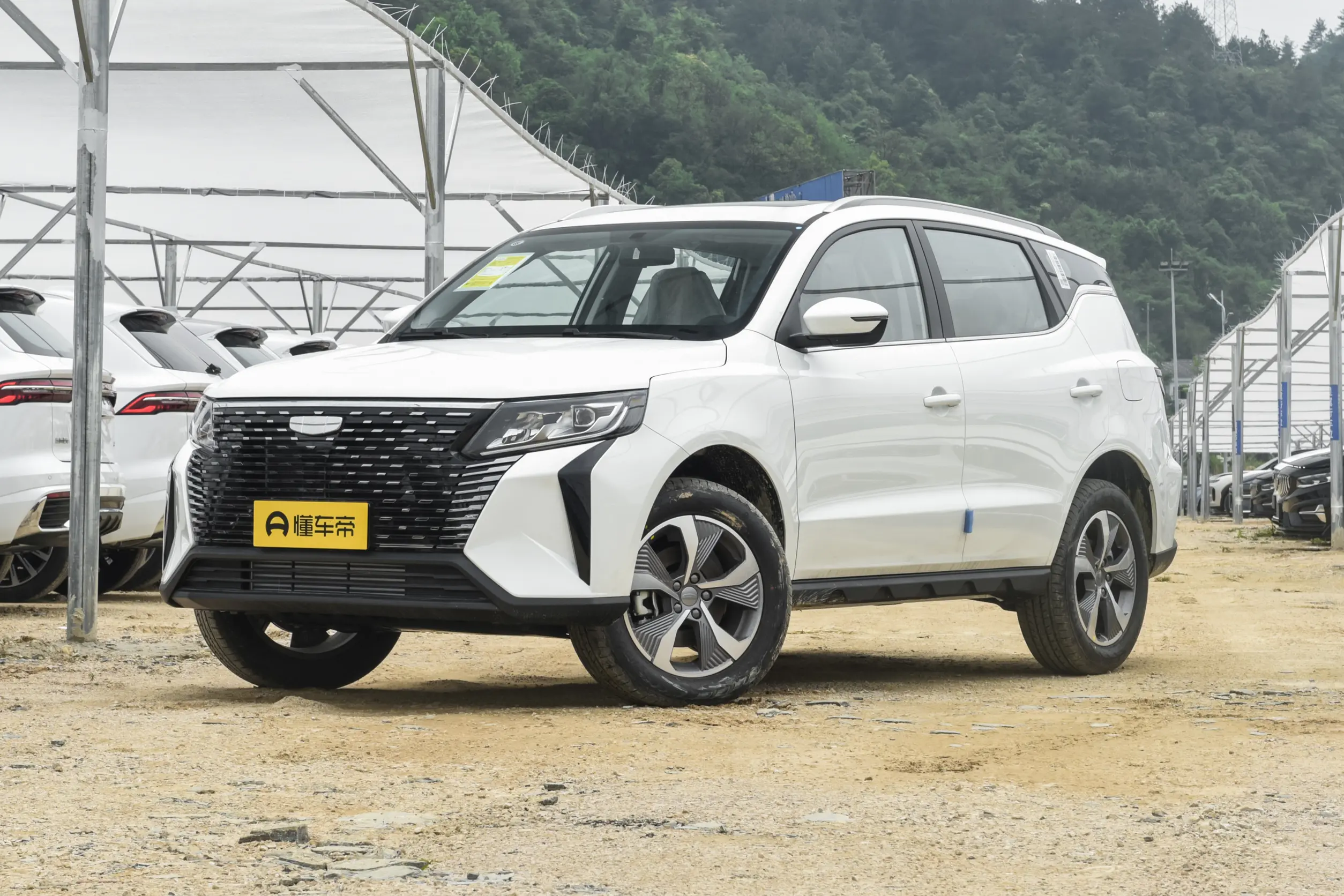 Geely Haoyue PRO 2025 1.5T DCT Zongheng+ New Year Supreme Edition