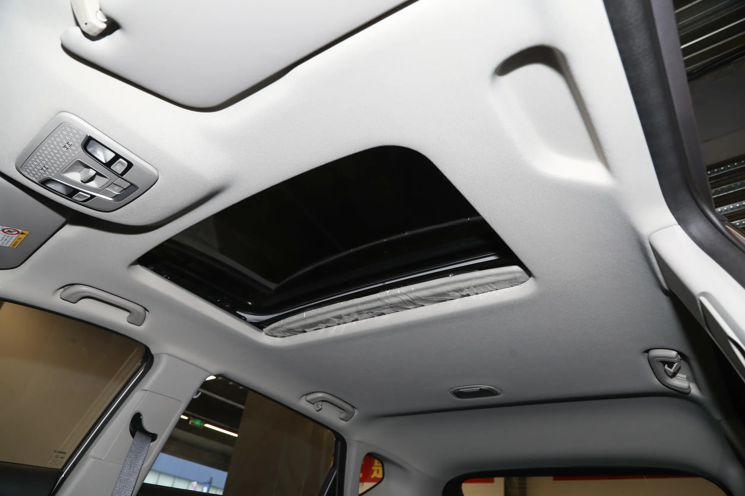 Geely Coolray 2025 1.5L CVT Super Edition With Sunroof