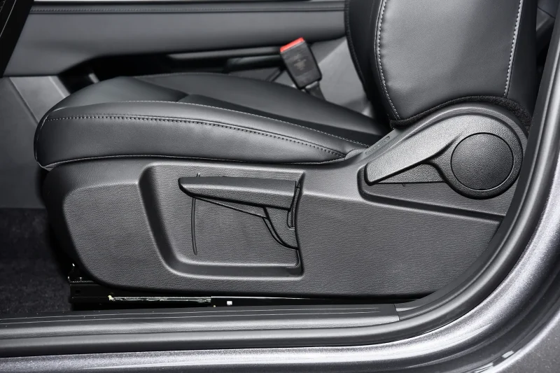 Trumpchi GS3 2026 Shadow Speed 270T Enjoy Edition (International Version) + Power-adjustable Seats + Power Tailgate