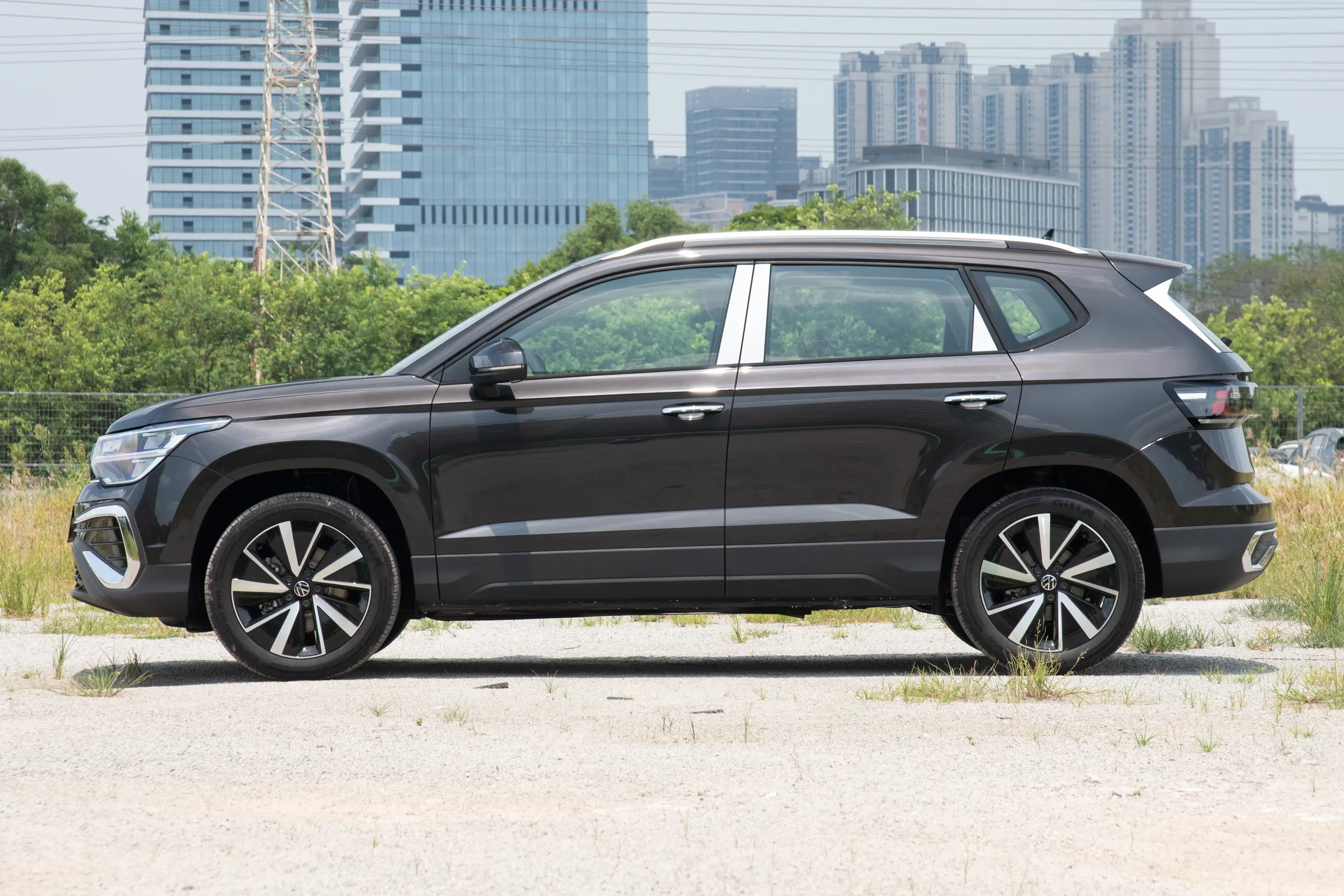 Volkswagen Tharu 2026
