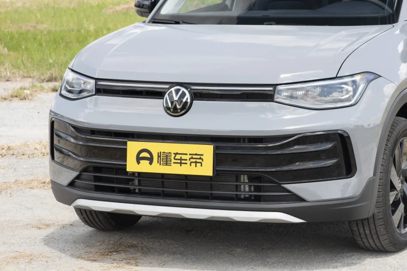 Volkswagen Tharu 2026 New Trend 300TSI Enjoy Edition - Gray