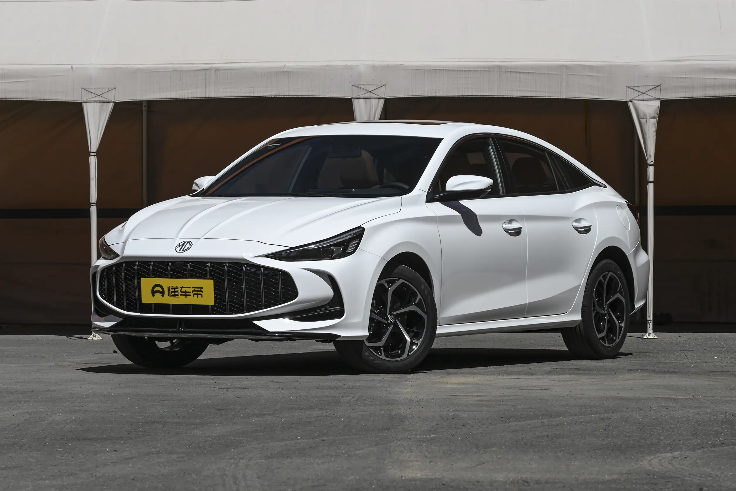 MG5 2026 — 300TGI Global Flagship MAX Edition