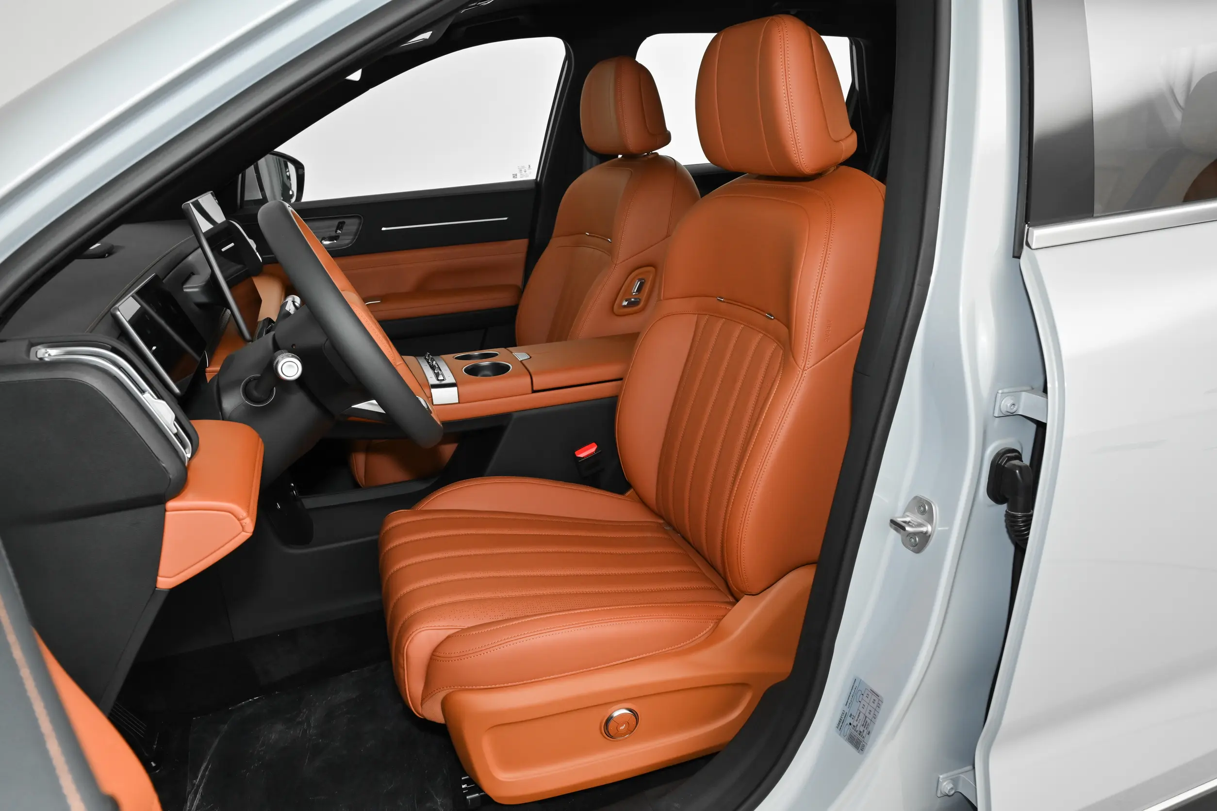 Jetour X70L 2026 1.5TD 7DCT Luxury Edition