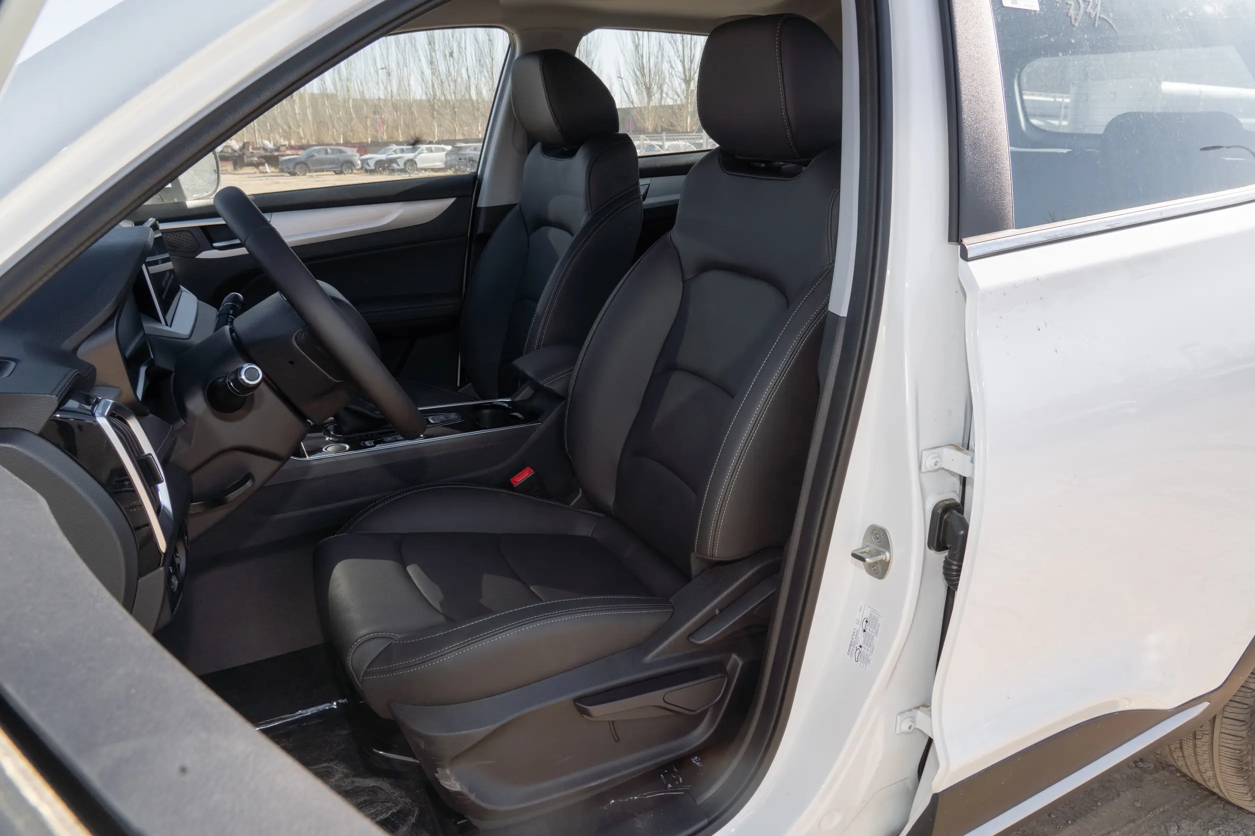 Kaiyi X3 Pro 2025  1.5L CVT Luxury Edition