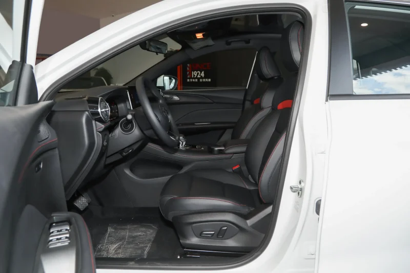 MG5 2026 — 300TGI Global Flagship Edition
