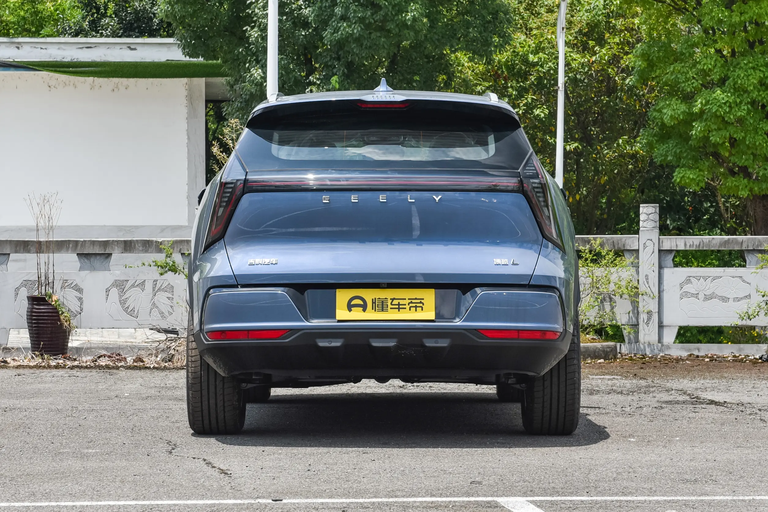 Geely Boyue L 2025 4th Generation 1.5TD DCT Sailing Edition
