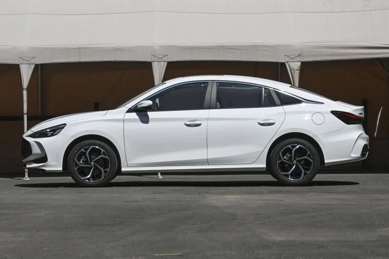 MG5 2026 — 300TGI Global Flagship MAX Edition